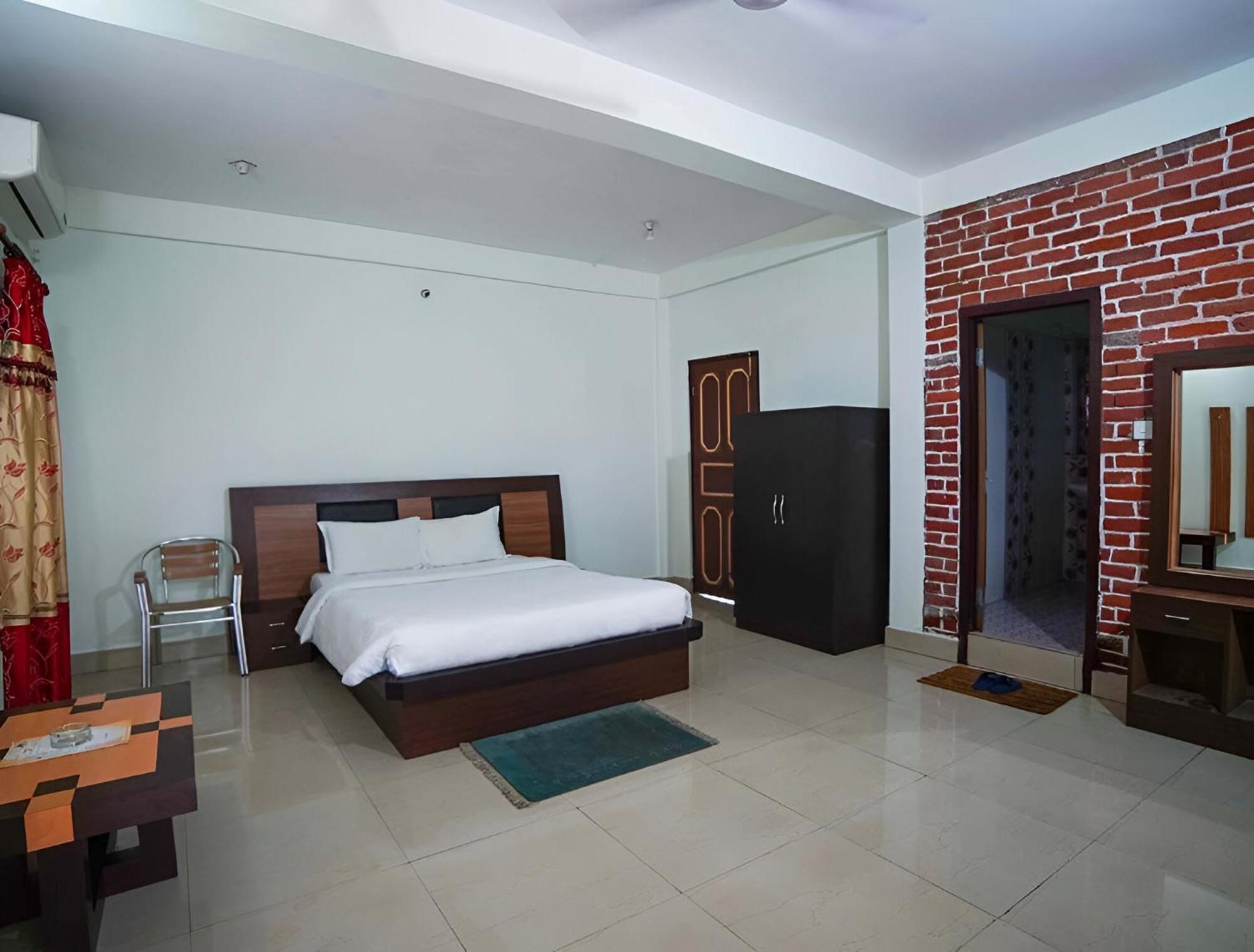Presidency Resort Upardang Gadhi Buitenkant foto